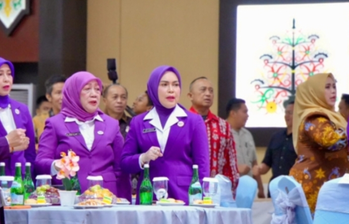 Hj Siti Saniah Wiyatno Hadiri Rakor TP Posyandu se Kalteng