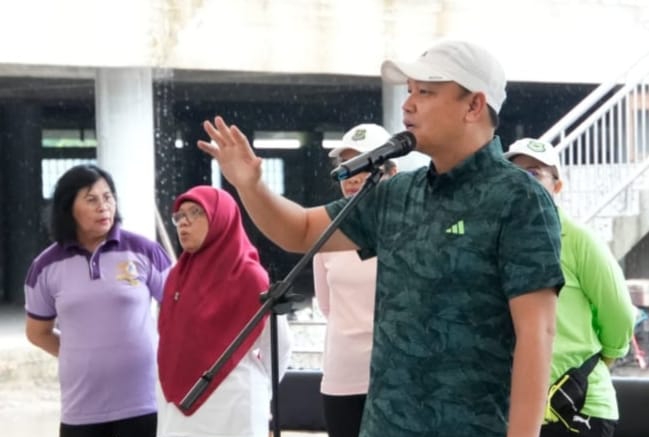 Pemkab Kapuas Gelar Jum’at Bersih dan Hijau Di Kawasan Ponpes Antang