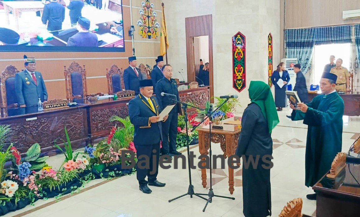 Paripurna Istimewa, Masliana, S.Pd., Dilantik