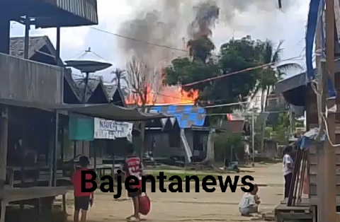 Kebakaran Di Desa Lawang Kamah Hanguskan 14 Rumah