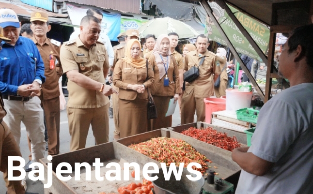 WABUP TINJAU PASAR BLOK R