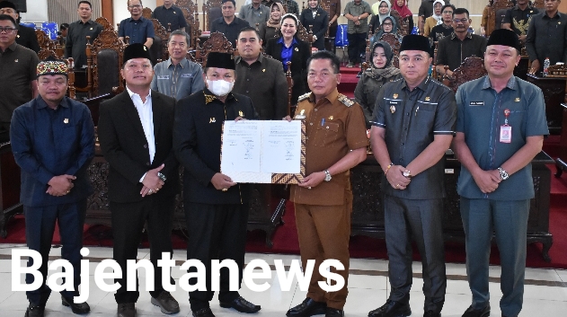 RAPERDA PERTANGGUNGJAWABAN APBD 2025, DISETUJUI