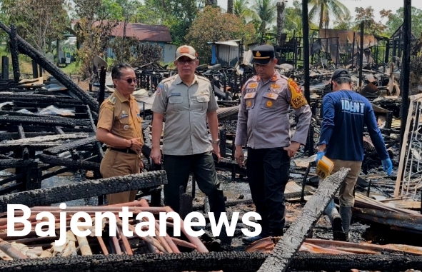 PALINGKAU MEMBARA, ENAM RUMAH DAN GEDUNG BATMINTON LUDES